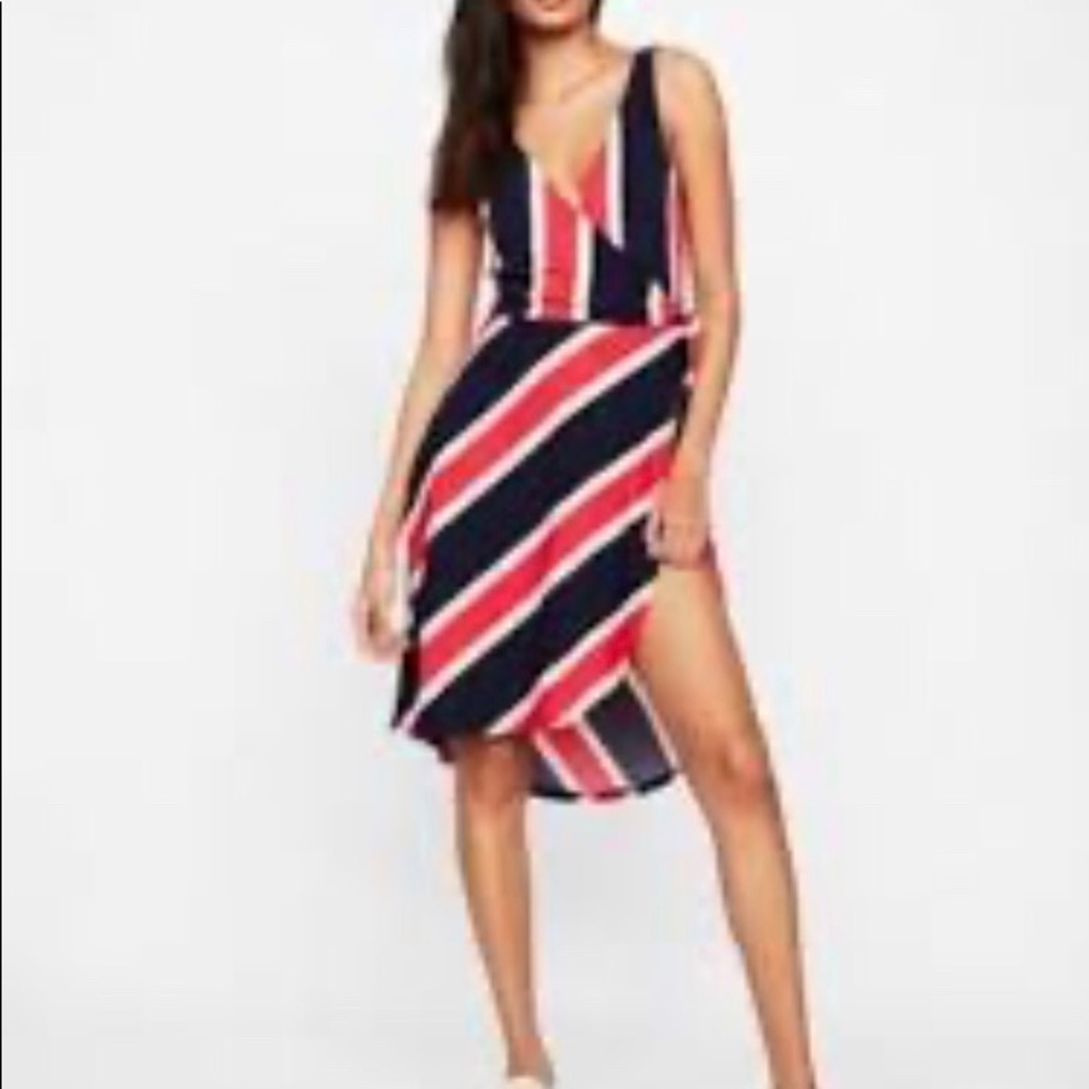 Striped V-Neck Sleeveless Dress in Navy and Red